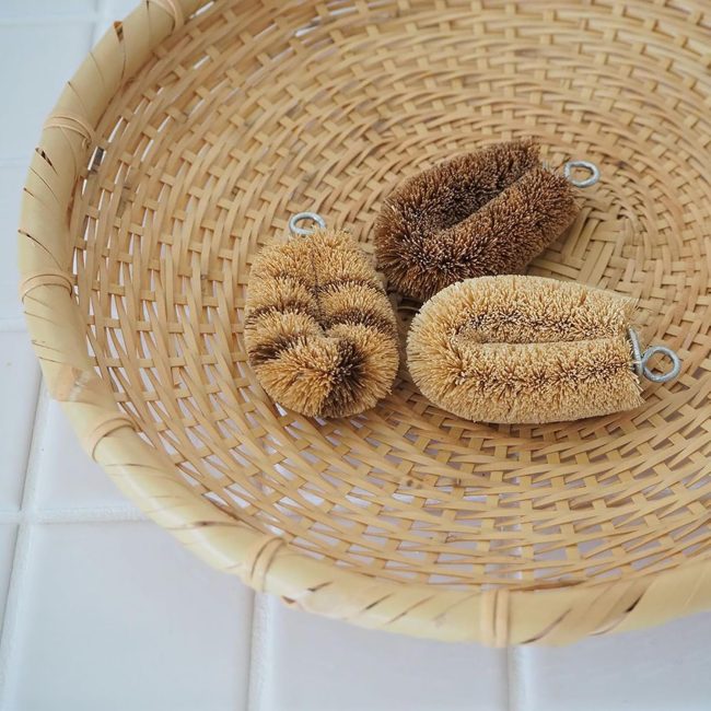 Natural Palm Mini  Brushes - Set of 2 - Stripes - Premium Coconut Fiber - Scrubber for Cleaning Small Spaces - Made in Japan - Image 2